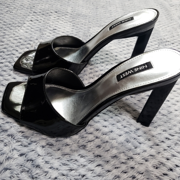 Nine West Haveit Heeled Slide Sandals - Picture 3 of 5